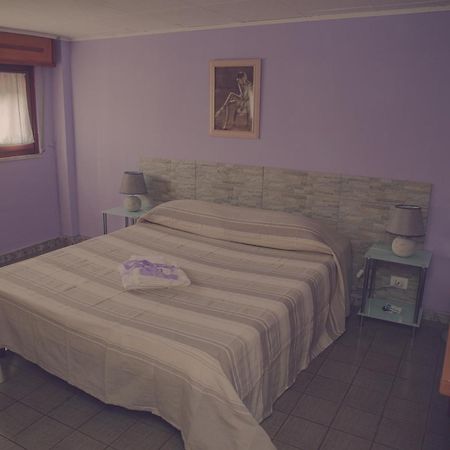 Cassiodoro Rooms Affittacamere Catanzaro Bagian luar foto