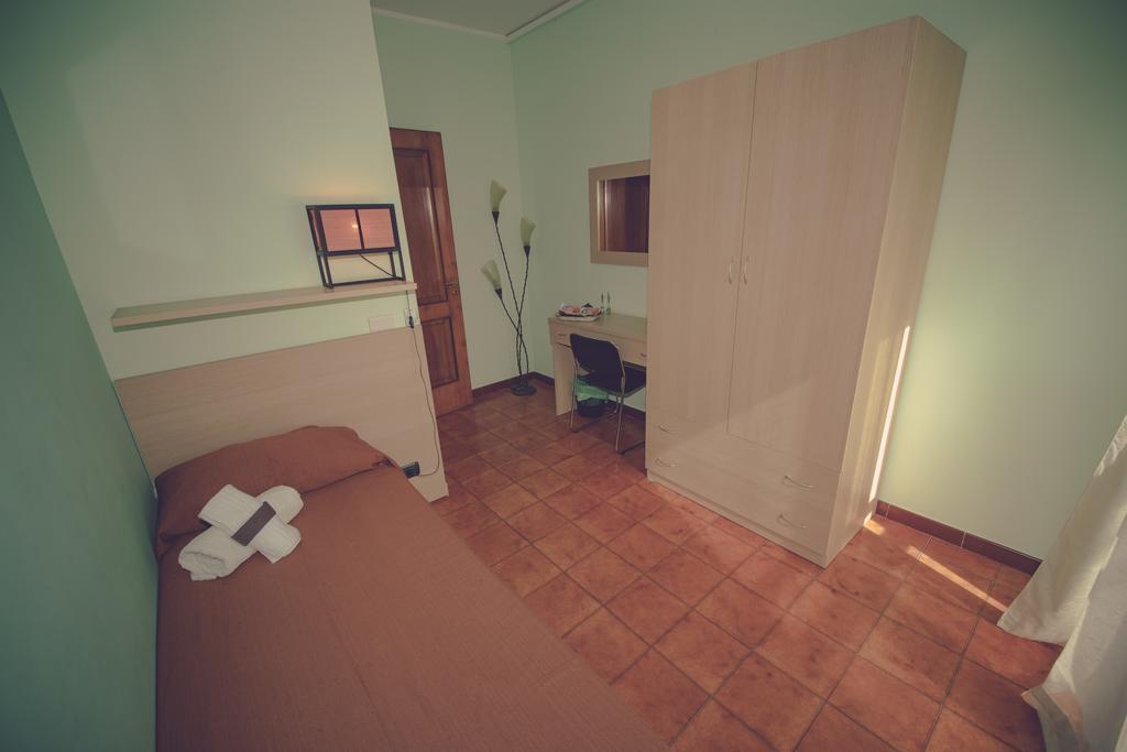 Cassiodoro Rooms Affittacamere Catanzaro Bagian luar foto